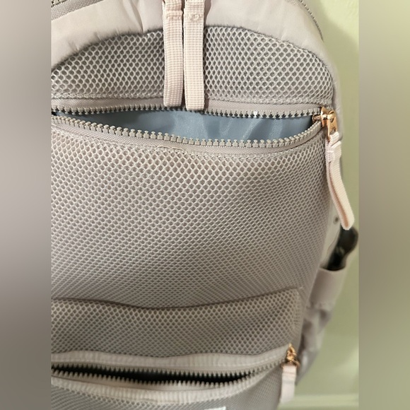 Adidas VFA Backpack - Picture 7 of 13